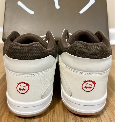 Travis Scott X Jordan Jumpman Jack sail