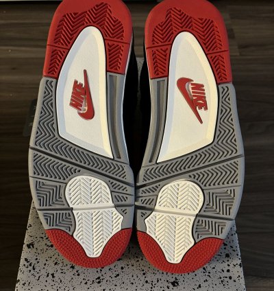 Jordan 4 Bred Reimagined Size 8 5