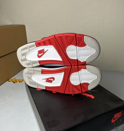 Jordan 4 Fire Red