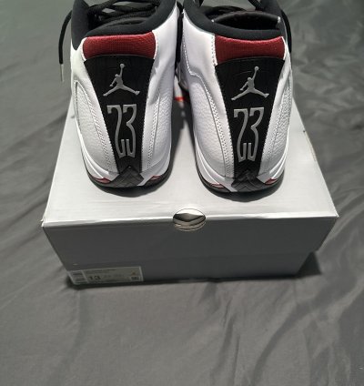 Air Jordan 14 Retro Black Toe