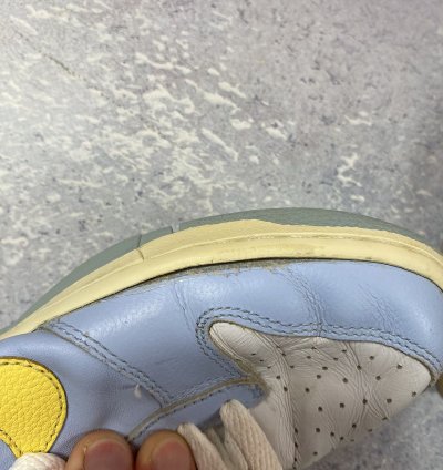 Vintage Nike Dunk Low Ice Blue Maize White 2000
