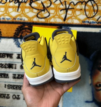 Jordan 4 Lighting