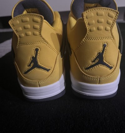 Jordan 4 Lightning