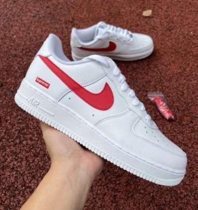 Supreme X Nik E Air Force 1 Low White Red Sneakers