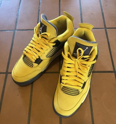 Nike Air Jordan 4 Lightning