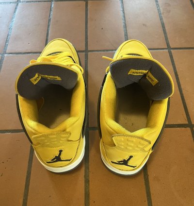 Nike Air Jordan 4 Lightning