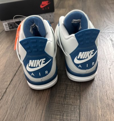 Nike Air Jordan 4 Military Blue