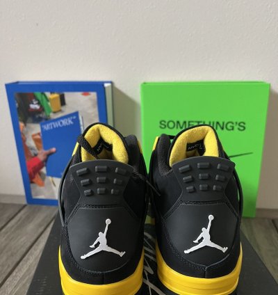 Nike Air Jordan 4 Retro Thunder