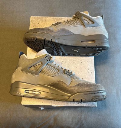 Nike Air Jordan 4 Retro Wet Cement