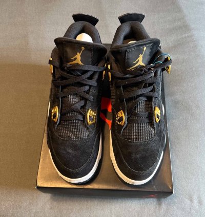 Nike Air Jordan 4 Royalty