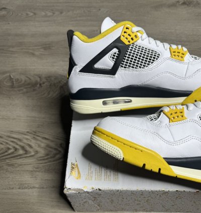 Nike Air Jordan 4 Vivid Sulfur 2024