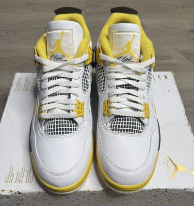 Nike Air Jordan 4 Vivid Sulfur 2024