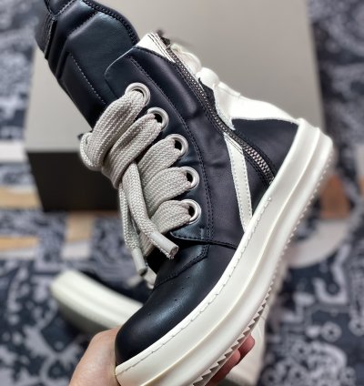 Rick Owens Rick Owens Thick Shoelaces Inverted Triangle Style High