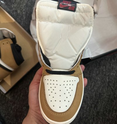 Jordan 1 Retro High Rookie Of The Year 555088-700