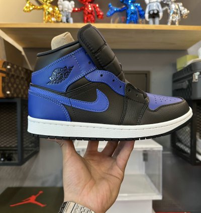 Jordan 1 Mid Hyper Royal Tumbled Leather 554724-077