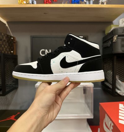 Jordan 1 Mid White Black Teal Tint gs Bq6931-103