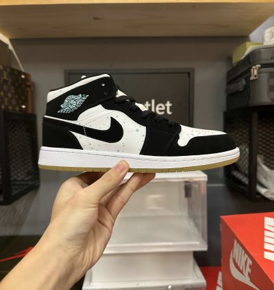 Jordan 1 Mid White Black Teal Tint gs Bq6931-103