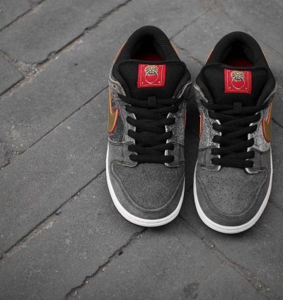 Nike Sb Dunk Low Beijing