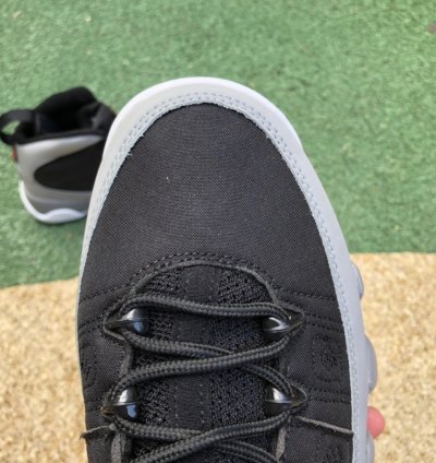 Nike Air Jordan 9 Retro Particle Grey
