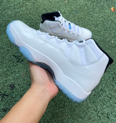 Nike Air Jordan 11 Retro Legend Blue