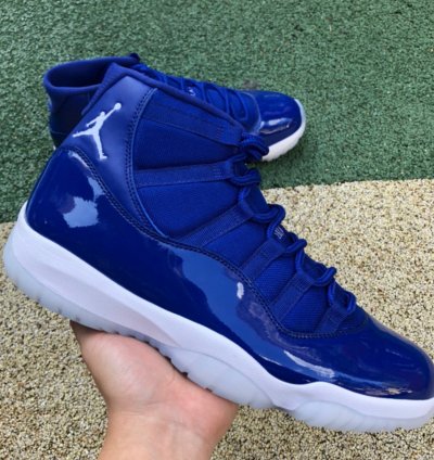 Nike Air Jordan 11 Retro Midnight Blue