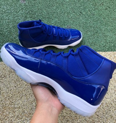 Nike Air Jordan 11 Retro Midnight Blue
