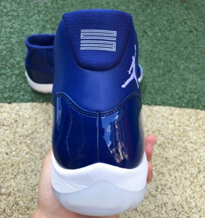 Nike Air Jordan 11 Retro Midnight Blue