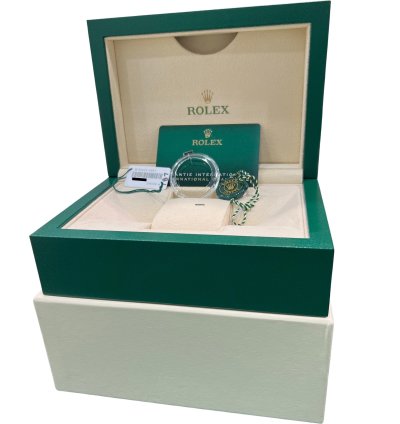 Rolex Yacht-master 40 New Papers Rolex Yacht-master 40 Rhodium Blue Platinum Steel 126622 Watch Box