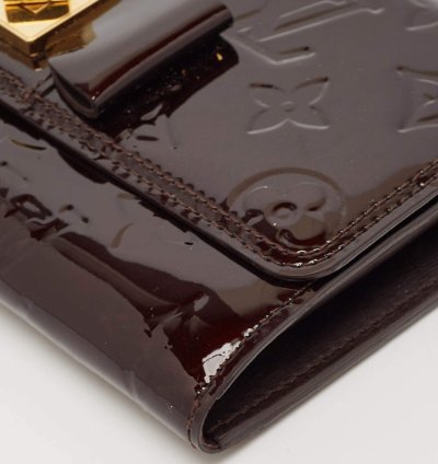 Louis Vuitton Amarante Monogram Vernis Sarah Noeud Wallet