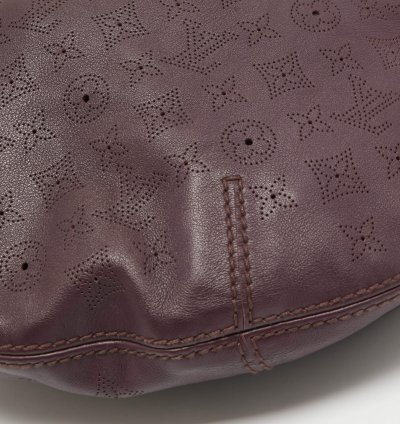 Louis Vuitton Aubergine Monogram Mahina Leather Onatah Gm Bag