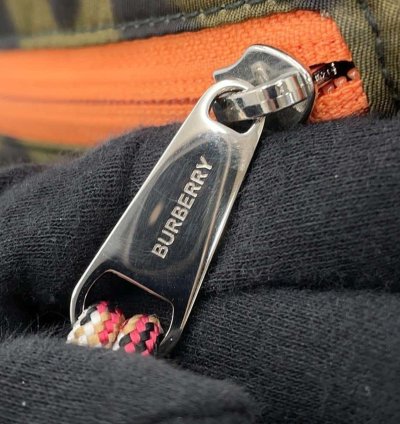 Burberry Body Bag Animal Print Leo Nylon 8013530 Burberry Camouflage