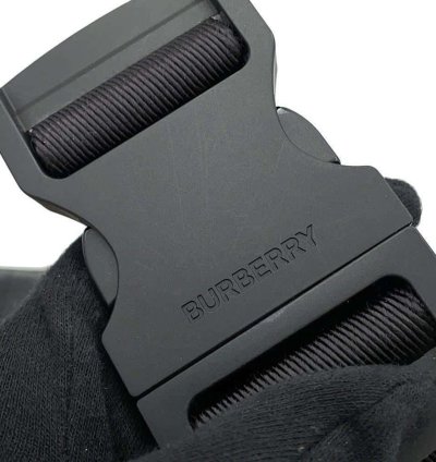 Burberry Body Bag Check Nylon 8014715 Burberry Belt Waist