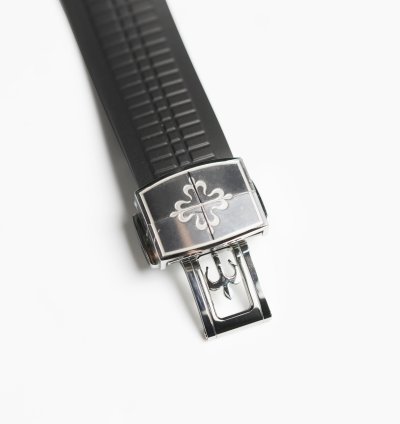 Patek Philippe Aquanaut Travel Time 5164a-001 Steel Case Black Rubber Strap - 40 8mm