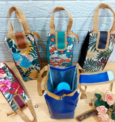 2 L 1 L Mineral Water Drinking Bottle Bag 15 L Zipper Closure