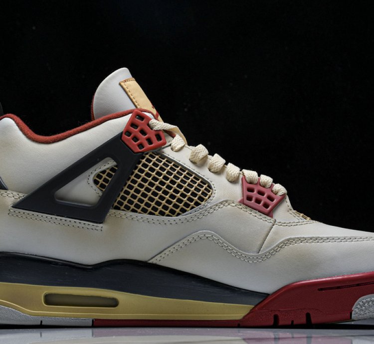 Custom Air Jordan 4 Charizard Pokemon
