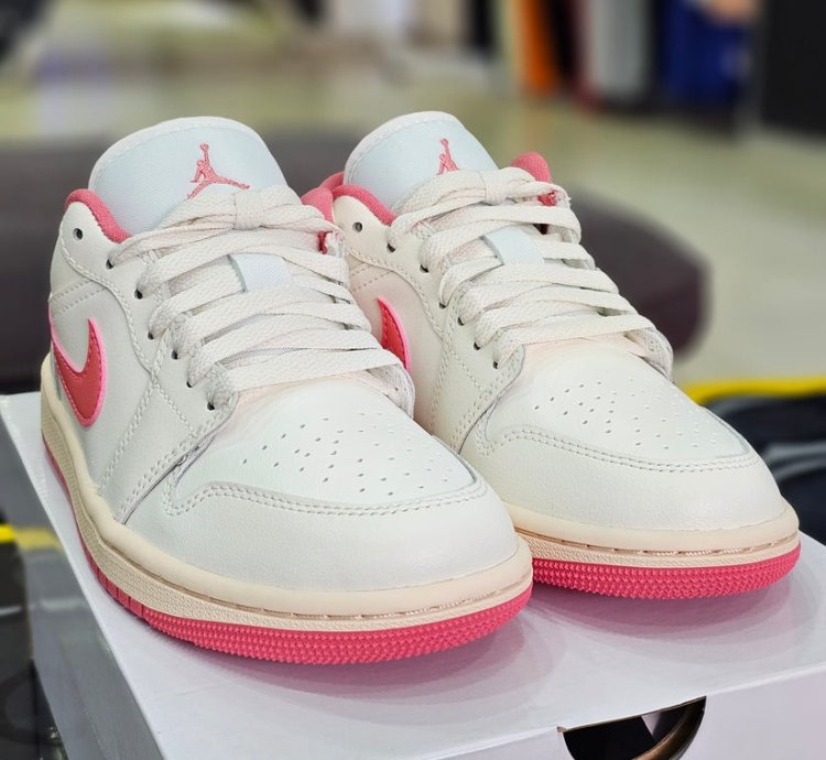 Air Jordan 1 Low Sail Ice Pink Salt