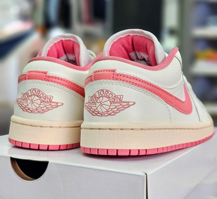 Air Jordan 1 Low Sail Ice Pink Salt