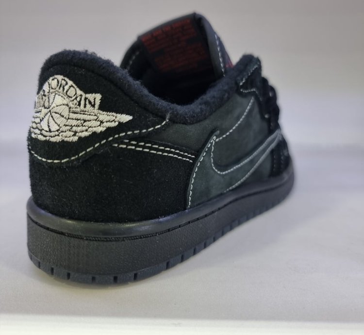 Air Jordan 1 Low X Travis Scott Black Phantom