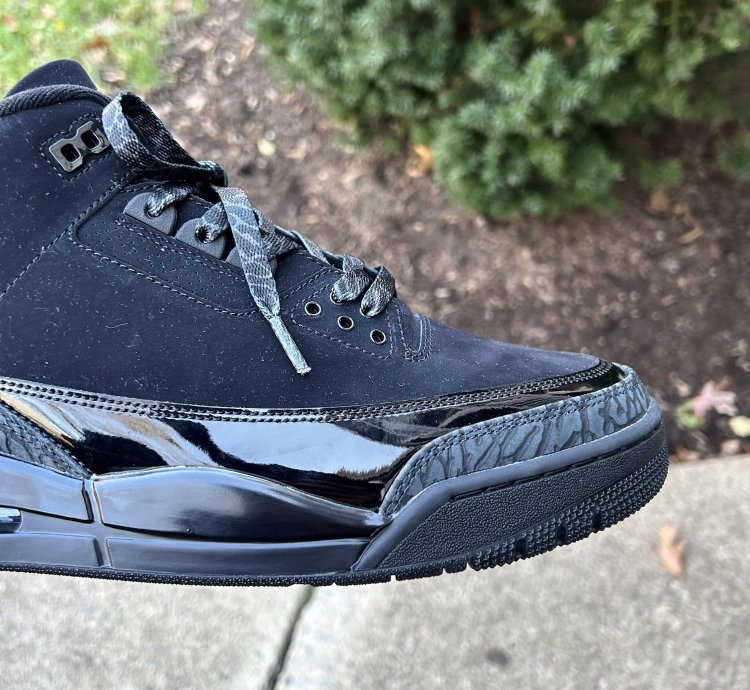 Air Jordan 3 black Cat