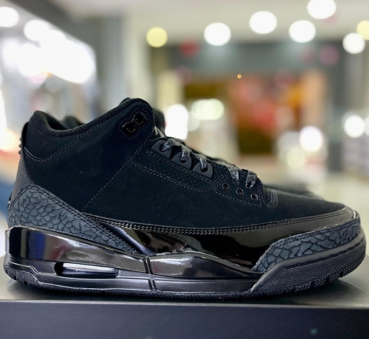 Air Jordan 3 black Cat