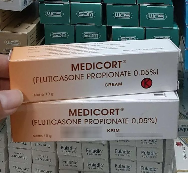 Hydrocortisone Acetate Medicort Anti Itch Cream