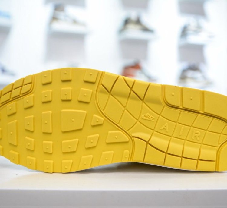 Supreme X Nike Air Max 1 87 Sp speed Yellow