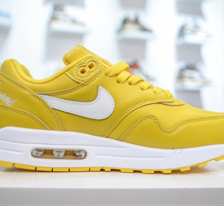 Supreme X Nike Air Max 1 87 Sp speed Yellow