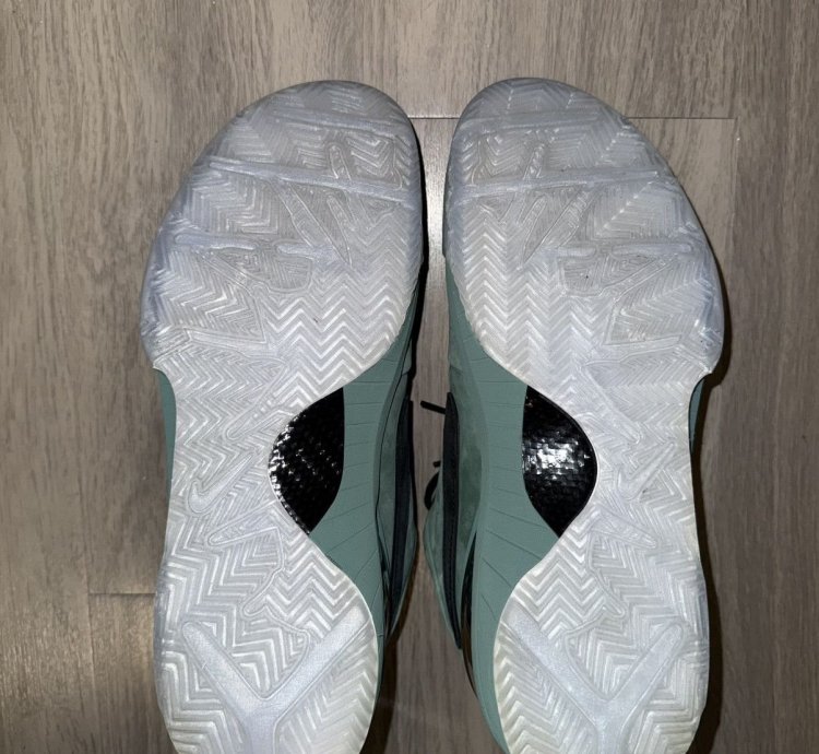 Kobe 4 Girl Dad