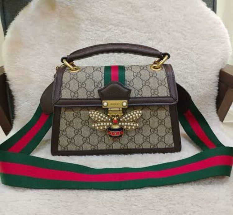 Good Looking Handbag For Woman