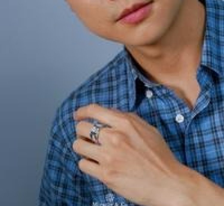 Bright Simple Male Moissanite Ring Silver 925