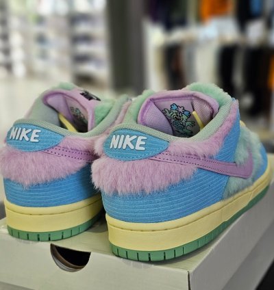 Sb Dunk Low X Verdy visty