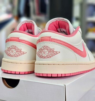Air Jordan 1 Low Sail Ice Pink Salt