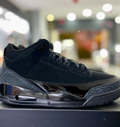Air Jordan 3 black Cat