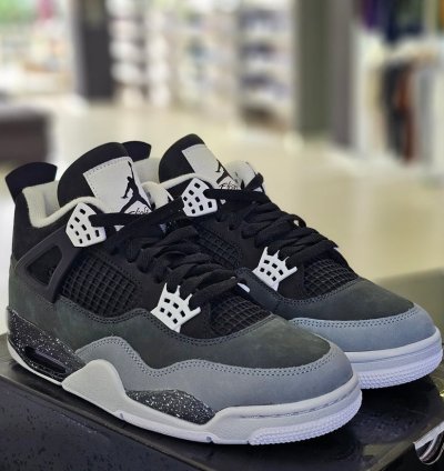 New Jordan 4 Retro 2024 Fear
